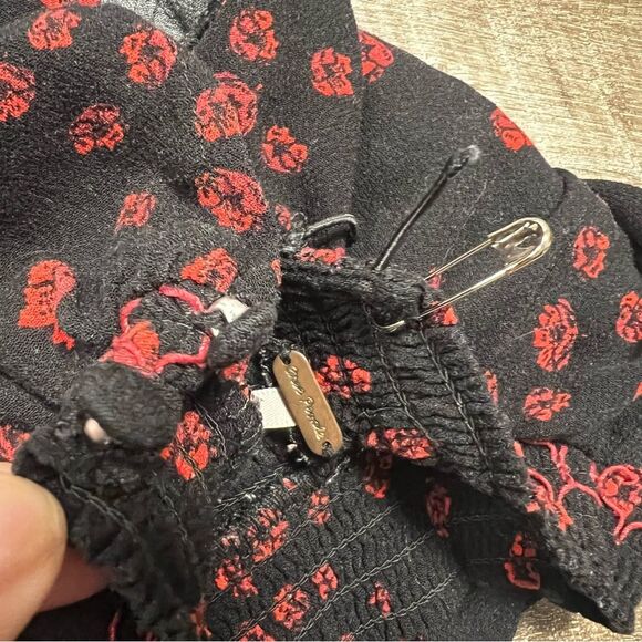 Free People Flowers in Her Hair Tunic Top Size Small - Picture 7 of 10